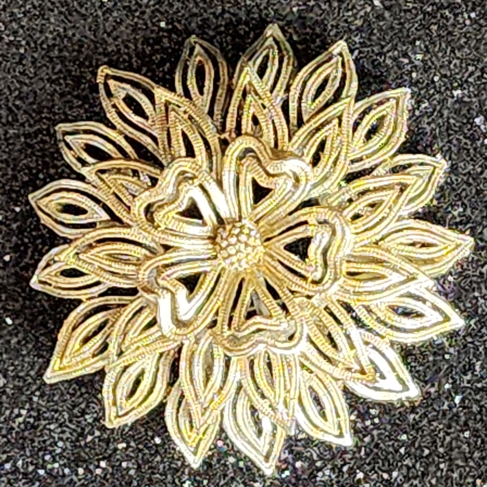 Intricate Gold Floral Brooch